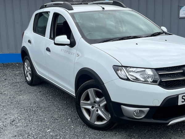 Used Dacia Sandero Stepway 2014 for sale - 75669651: Photo 24