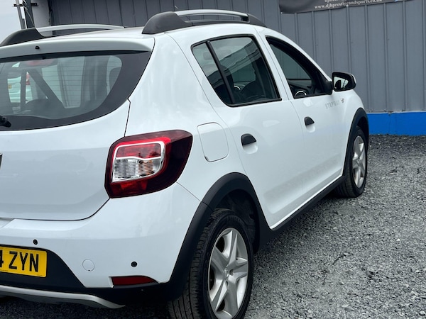 Used Dacia Sandero Stepway 2014 for sale - 75669651: Photo 58