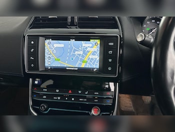 Used Jaguar XE 2015 for sale - 76425317: Photo