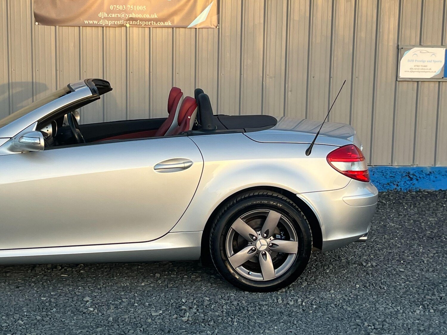 Used Mercedes-Benz SLK 2005 for sale - 76215571: Photo 19