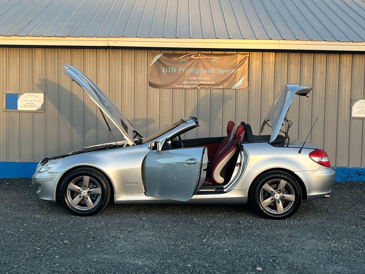 Used Mercedes-Benz SLK 2005 for sale - 76215571: Photo 3