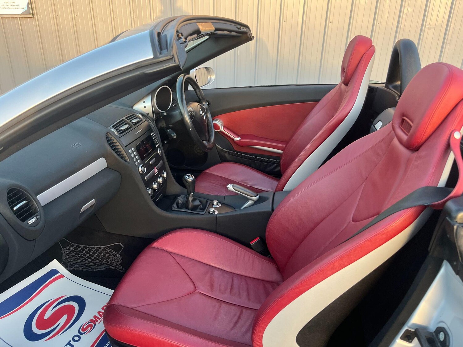 Used Mercedes-Benz SLK 2005 for sale - 76215571: Photo 30