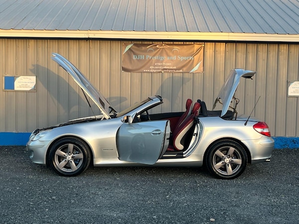 Used Mercedes-Benz SLK 2005 for sale - 76215571: Photo 3