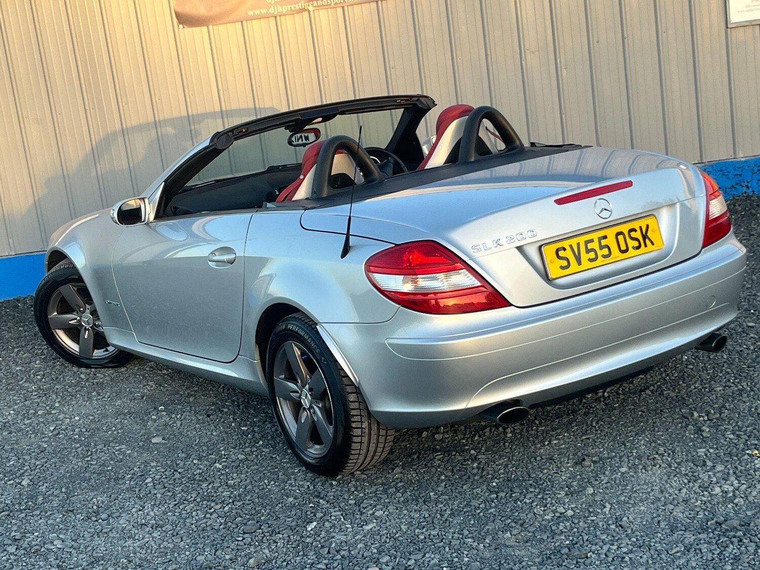 Used Mercedes-Benz SLK 2005 for sale - 76215571: Photo 45