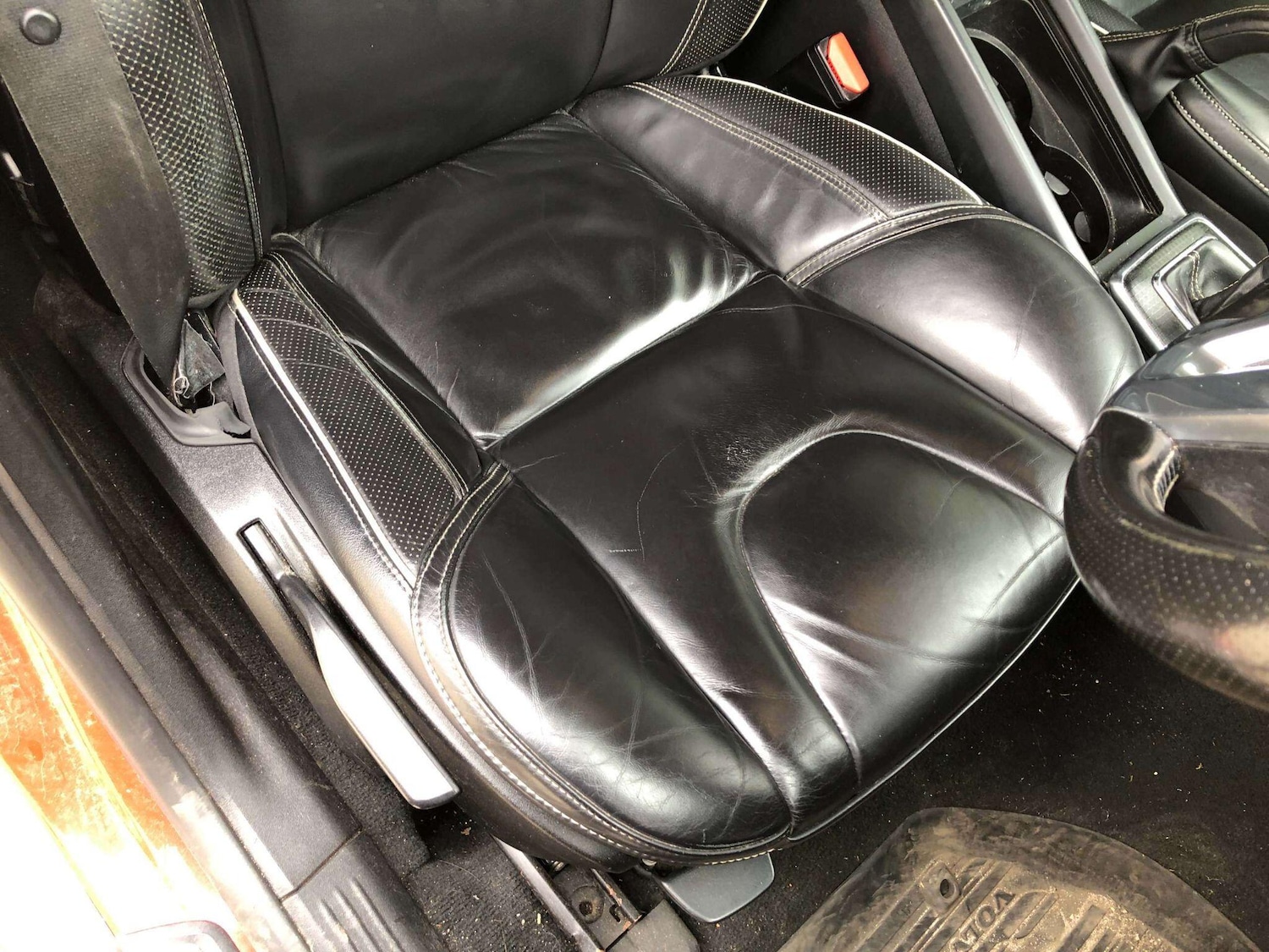 Used Volvo V40 2016 for sale - 78047164: Photo 4