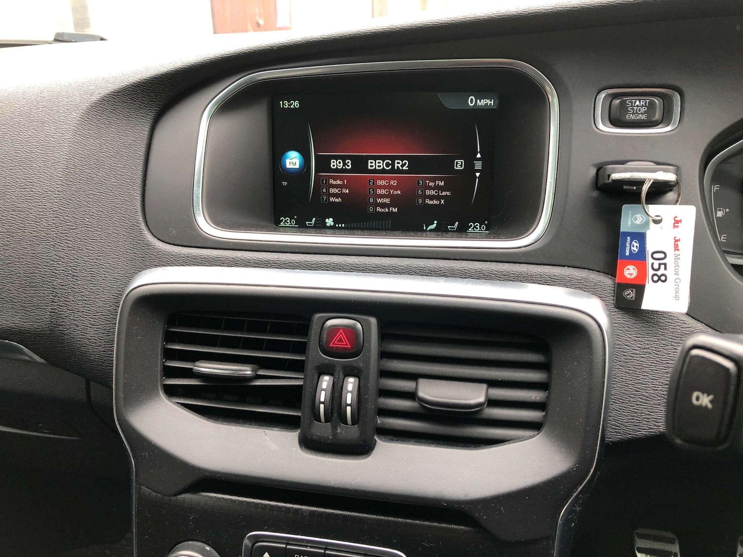 Used Volvo V40 2016 for sale - 78047164: Photo 9