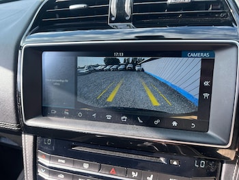 Used Jaguar F-Pace 2019 for sale - 79484460: Photo