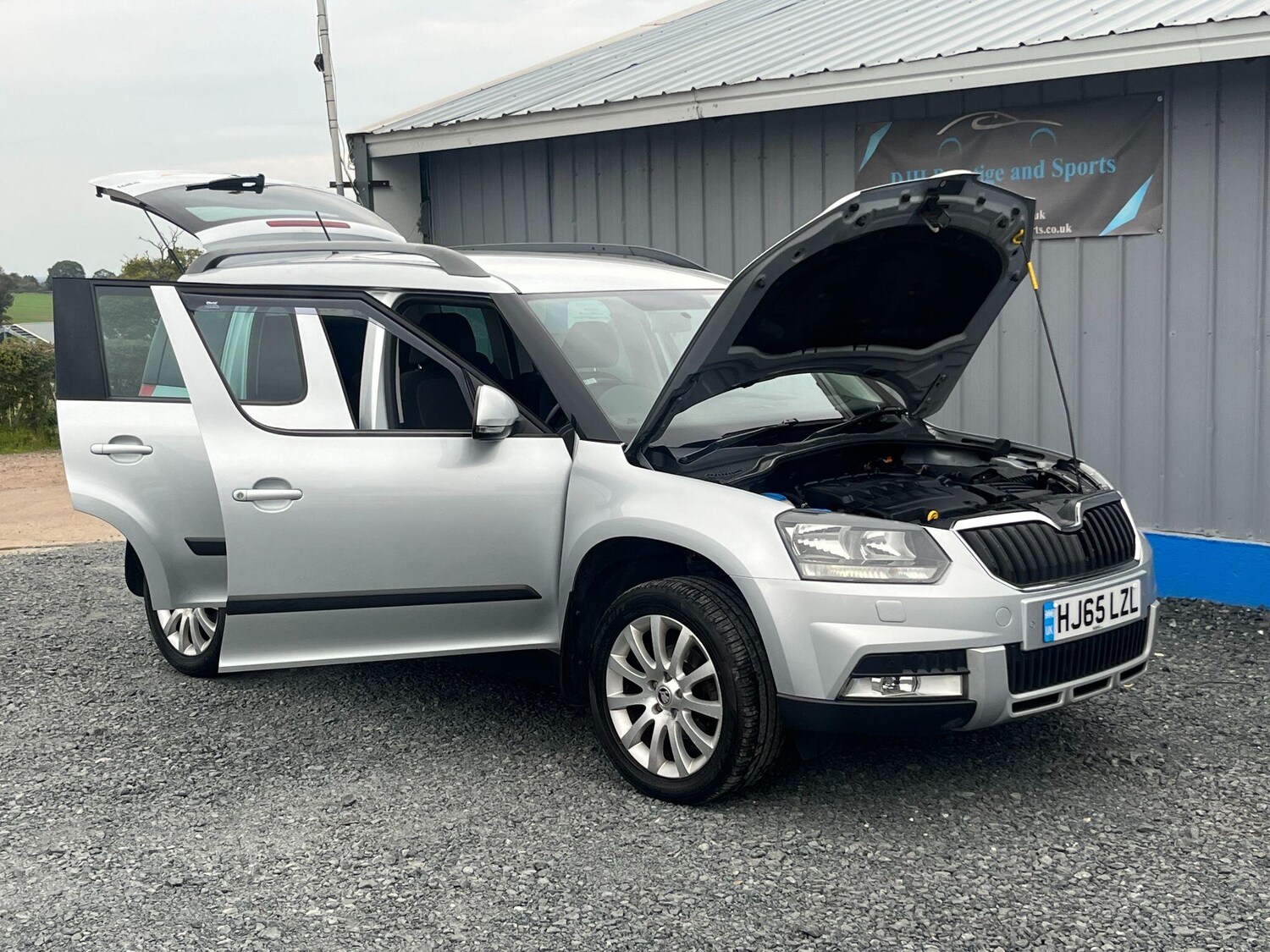 Used Skoda Yeti 2015 for sale - 76122910: Photo 18