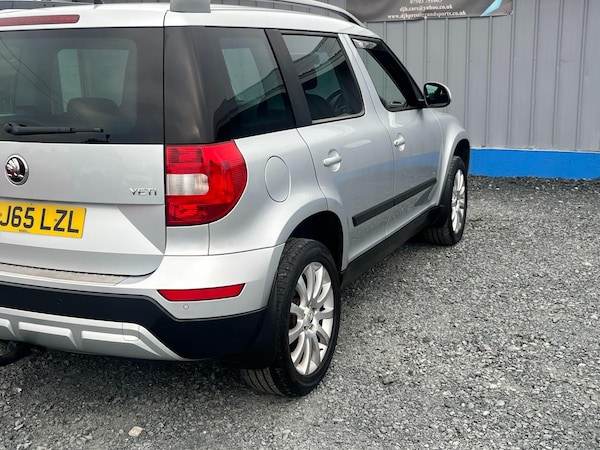 Used Skoda Yeti 2015 for sale - 76122910: Photo 40