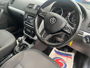 Used Skoda Yeti 2015 for sale - 76122910: Photo 4