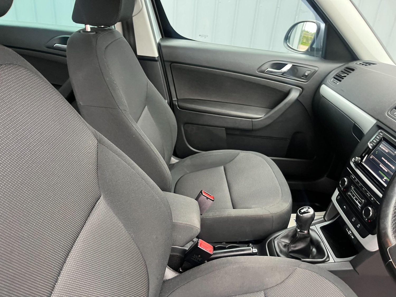 Used Skoda Yeti 2015 for sale - 76122910: Photo 6