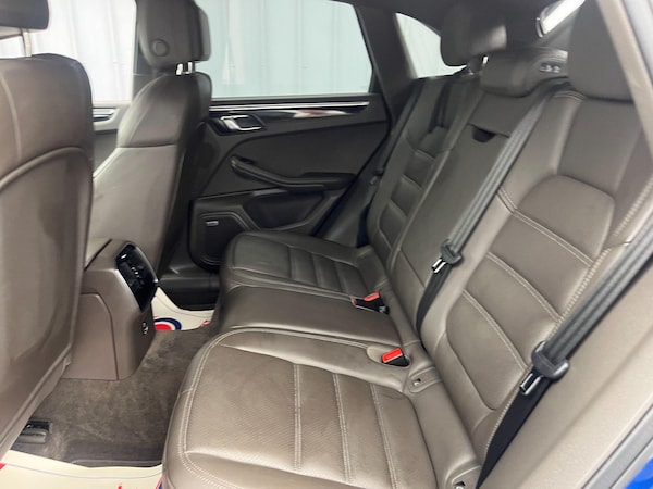 Used Porsche Macan for sale - 75402230: Photo 37