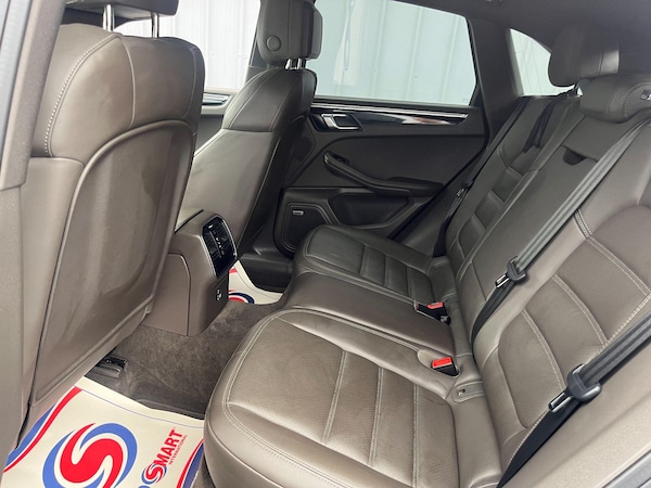 Used Porsche Macan for sale - 75402230: Photo 41