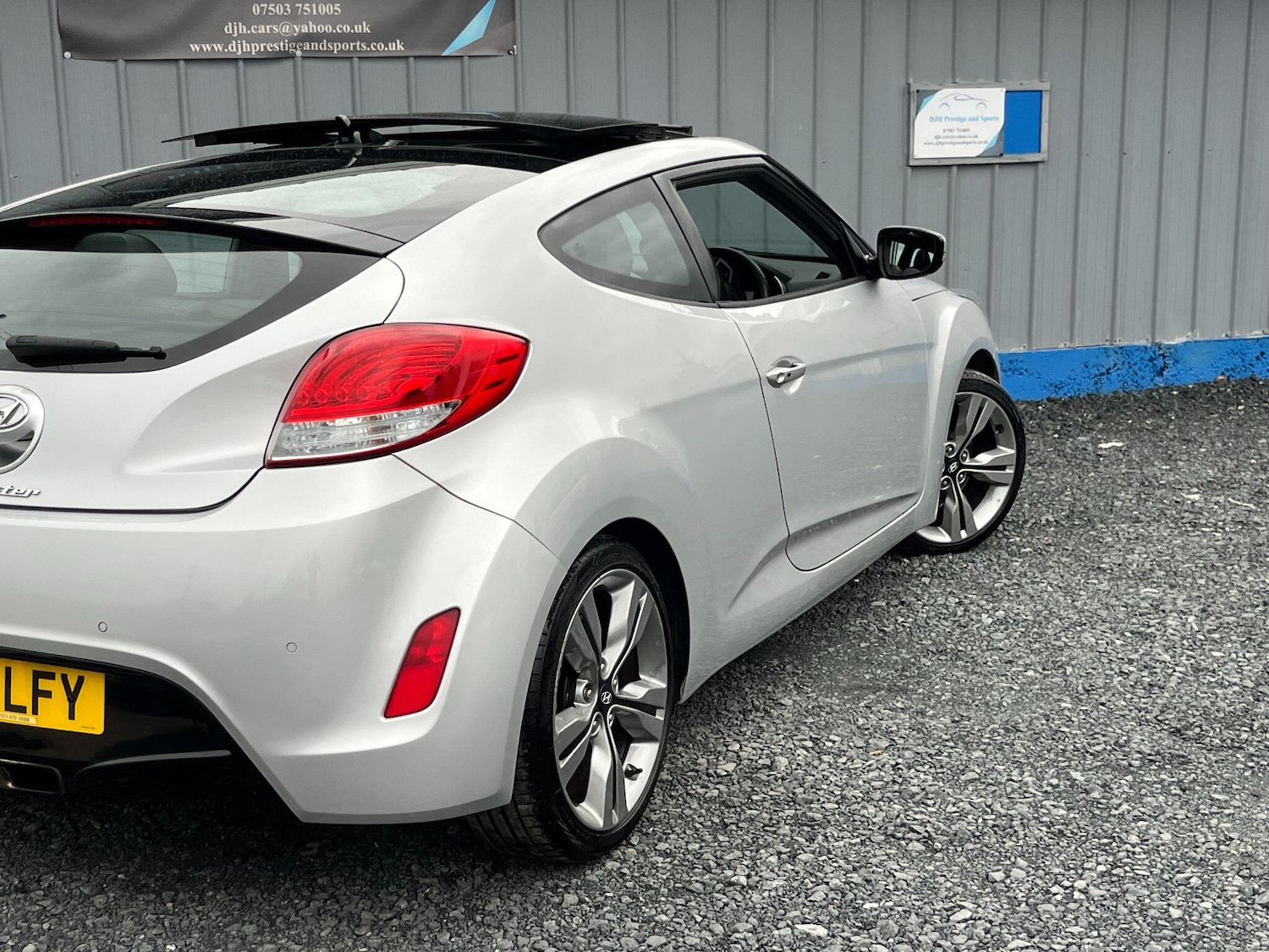 Used Hyundai Veloster 2013 for sale - 77646984: Photo 28