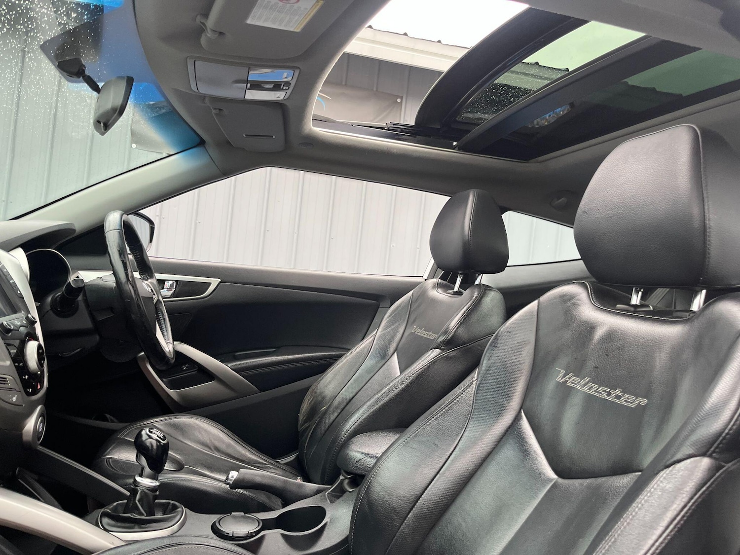 Used Hyundai Veloster 2013 for sale - 77646984: Photo 6