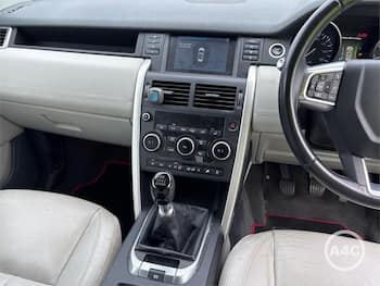 Used Land Rover Discovery Sport 2015 for sale - 79621009: Photo