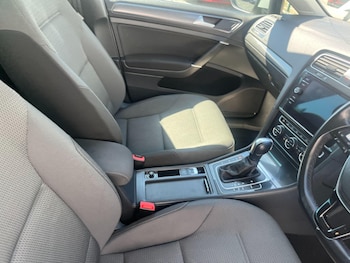 Used Volkswagen Golf 2020 for sale - 76151770: Photo