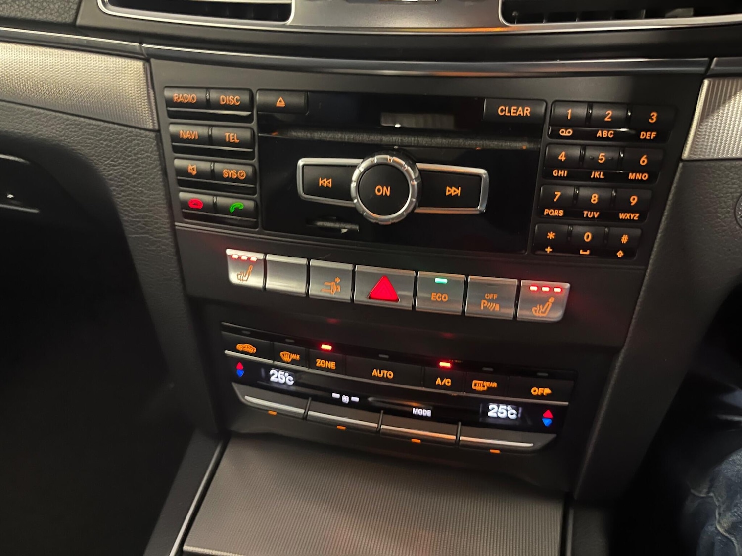 Used Mercedes-Benz E Class for sale - 77957696: Photo 10