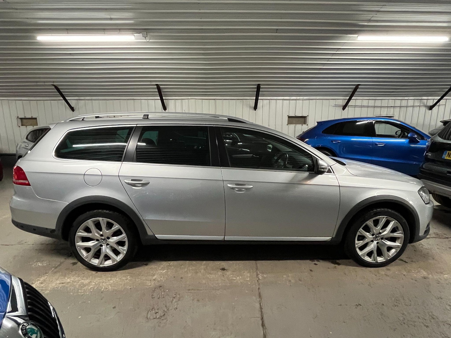 Used Volkswagen Passat 2014 for sale - 76646145: Photo 11