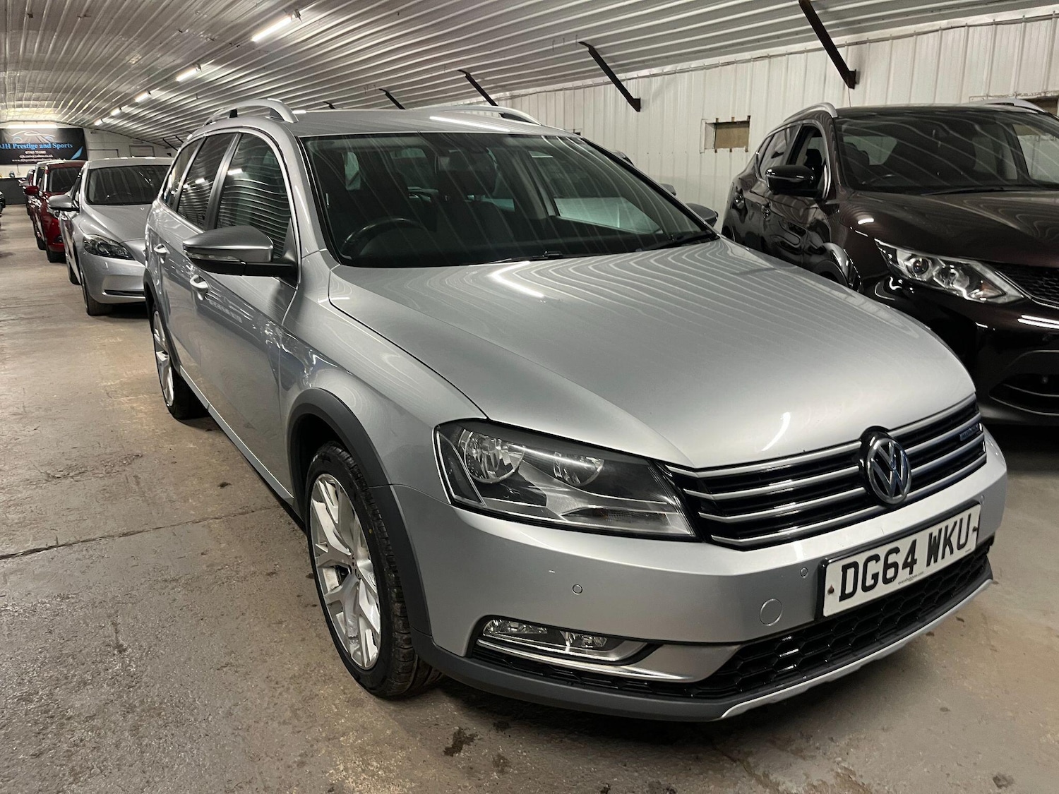 Used Volkswagen Passat 2014 for sale - 76646145: Photo 2