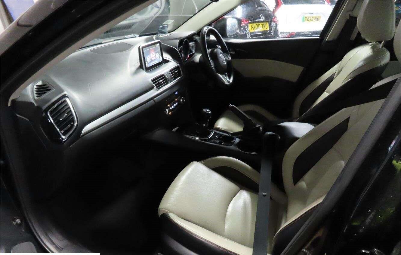 Used Mazda Mazda3 2014 for sale - 77454673: Photo 4