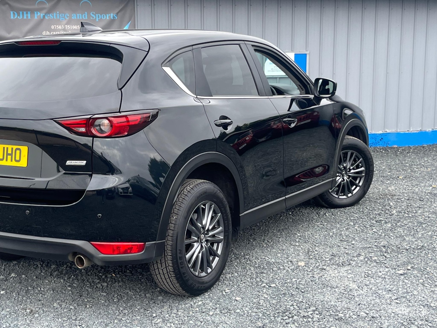 Vehicle 27