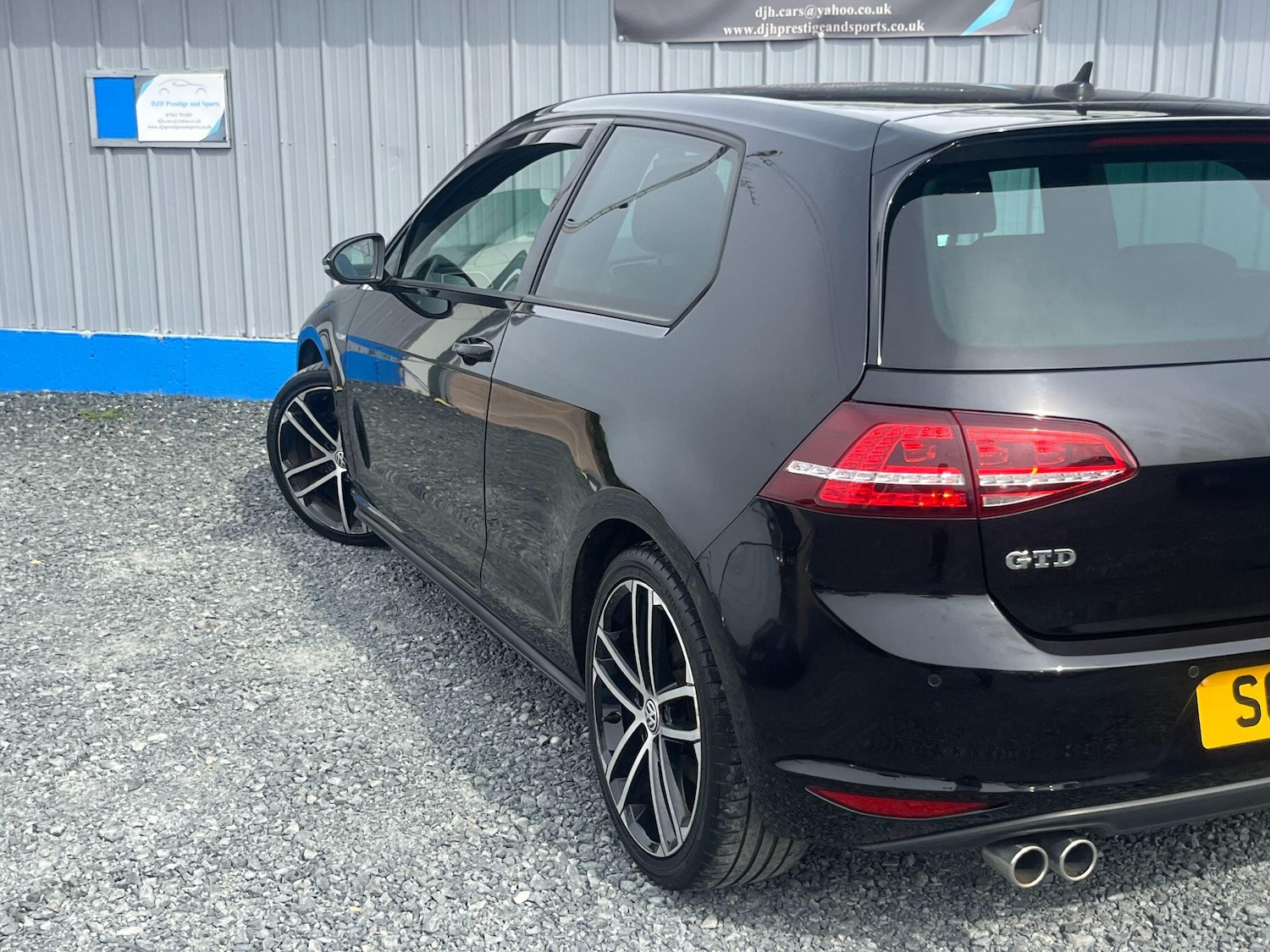 Vehicle 27