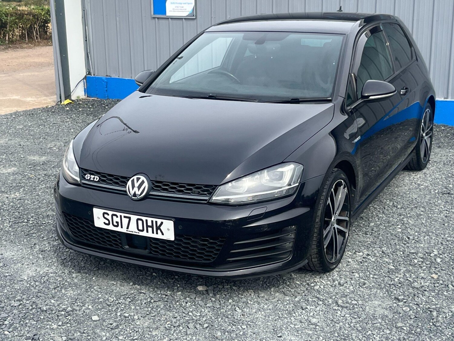 Vehicle 44
