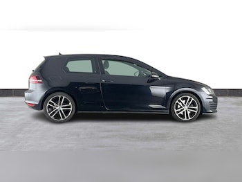 Used Volkswagen Golf 2017 for sale - 75520018: Photo