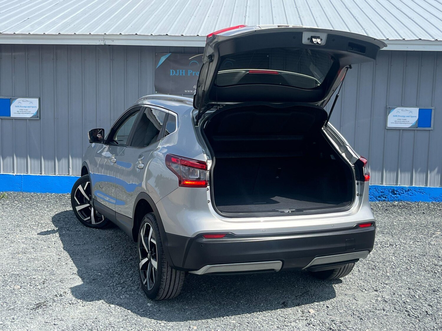Vehicle 60
