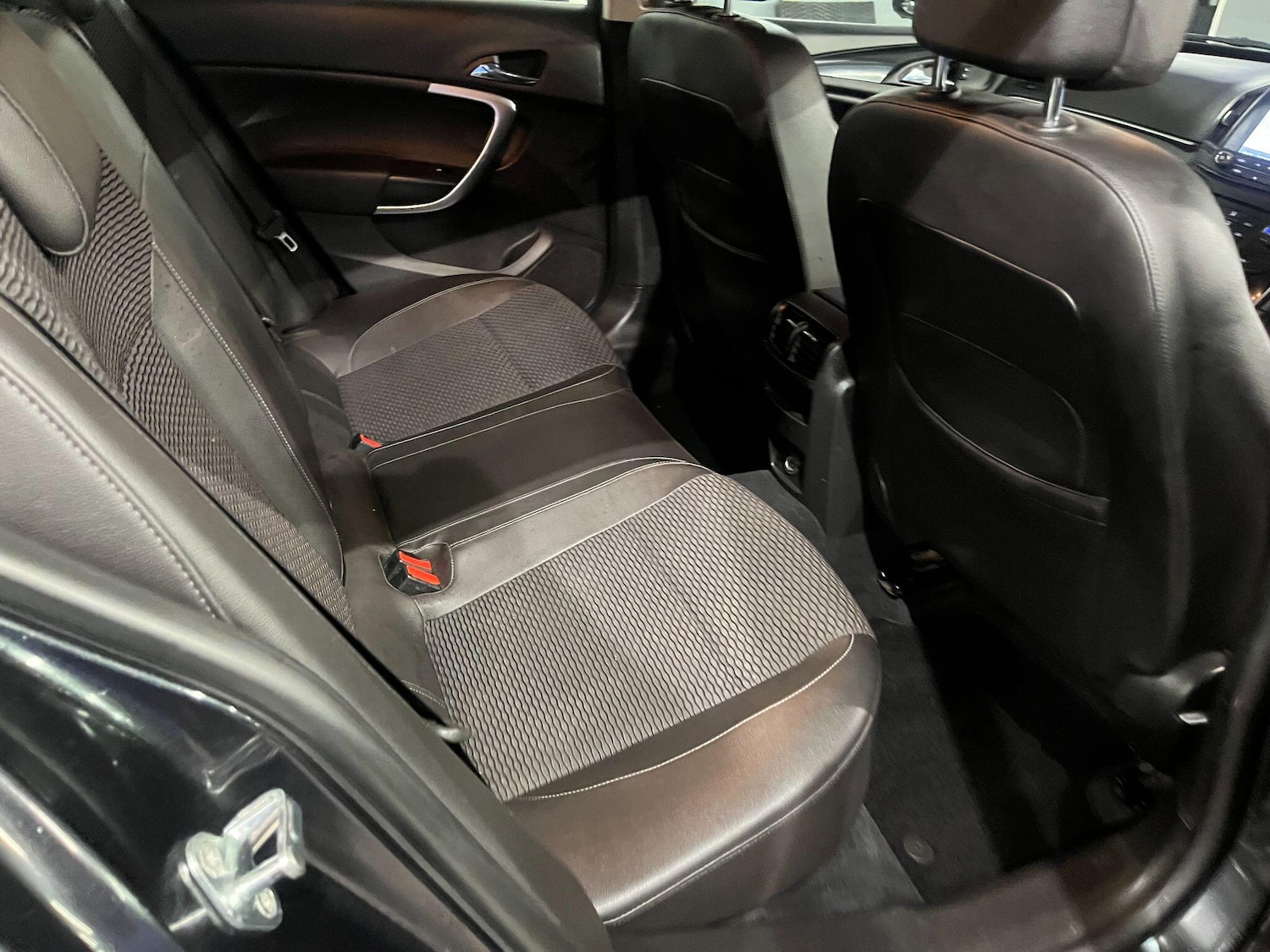 Used Vauxhall Insignia 2014 for sale - 77143187: Photo 15