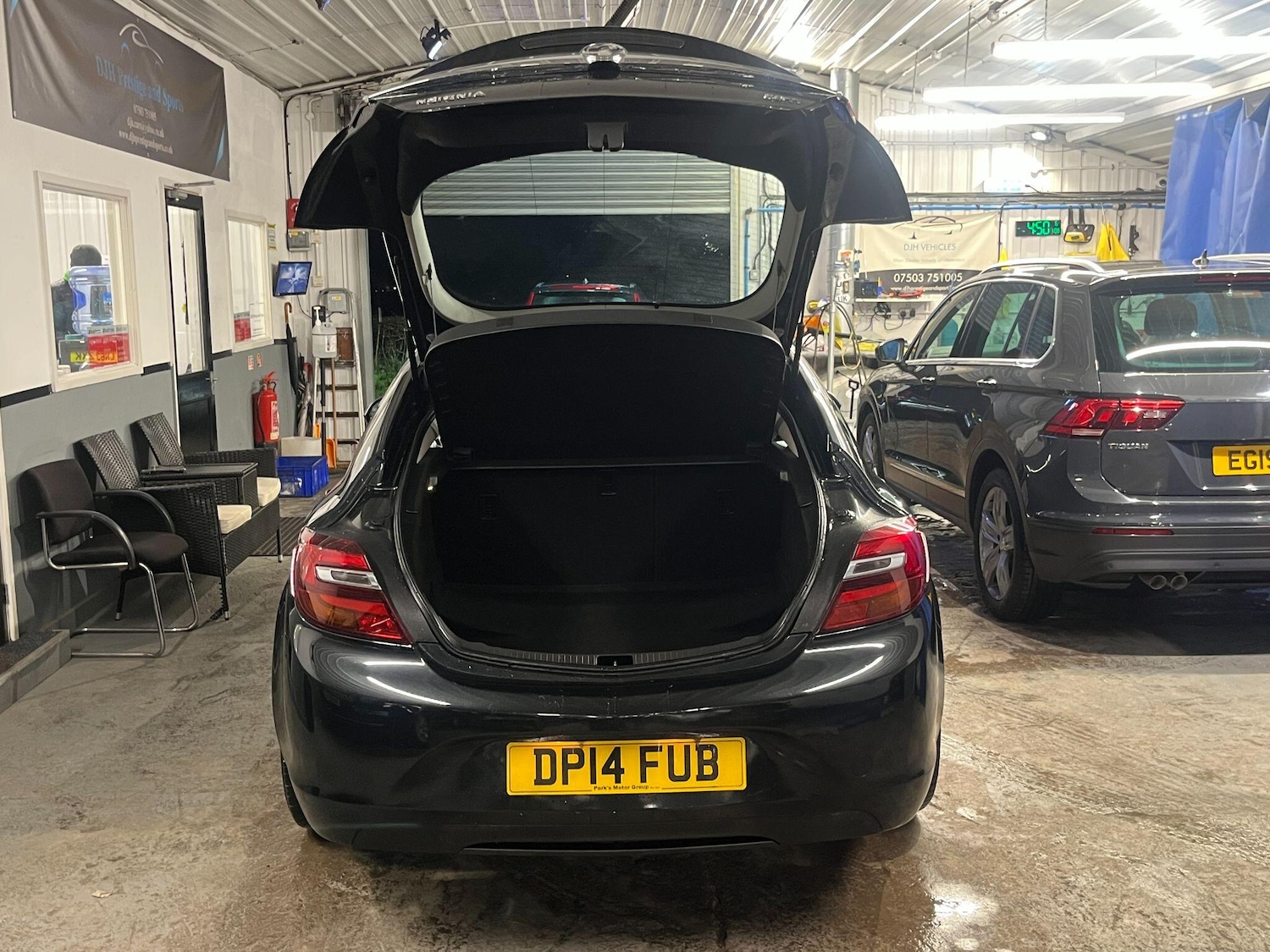 Used Vauxhall Insignia 2014 for sale - 77143187: Photo 8