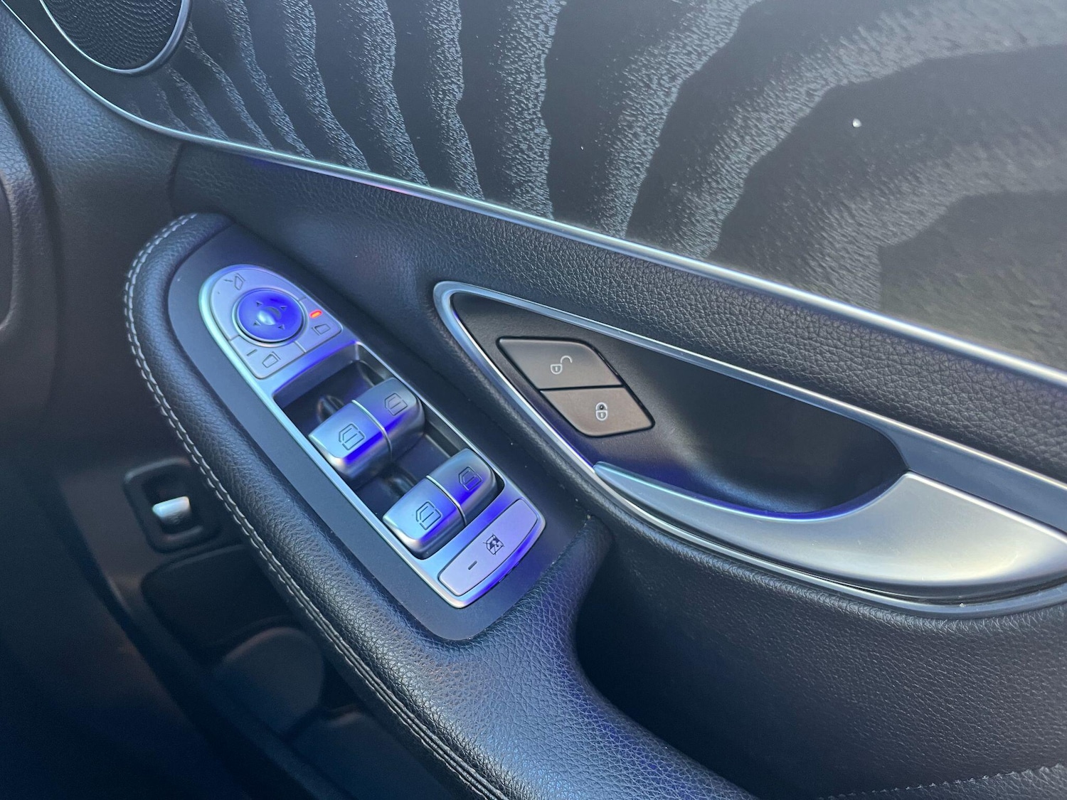 Used Mercedes-Benz C Class 2019 for sale - 76360775: Photo 28