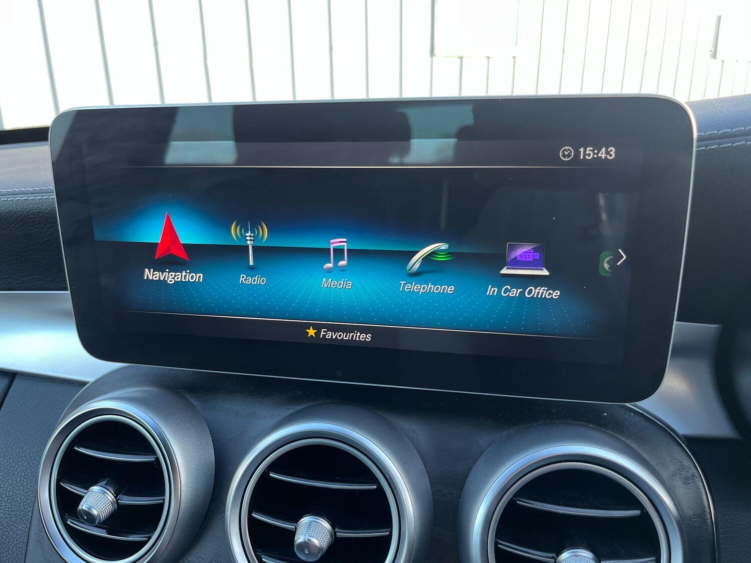 Used Mercedes-Benz C Class 2019 for sale - 76360775: Photo 34