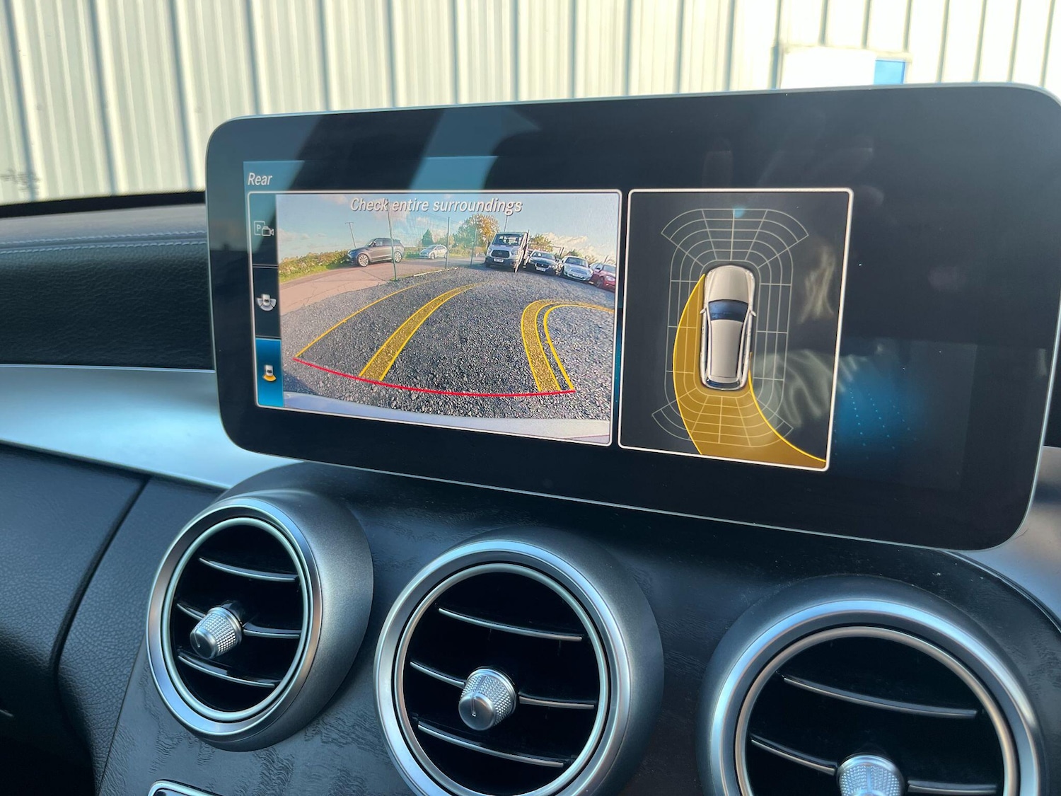 Used Mercedes-Benz C Class 2019 for sale - 76360775: Photo 5