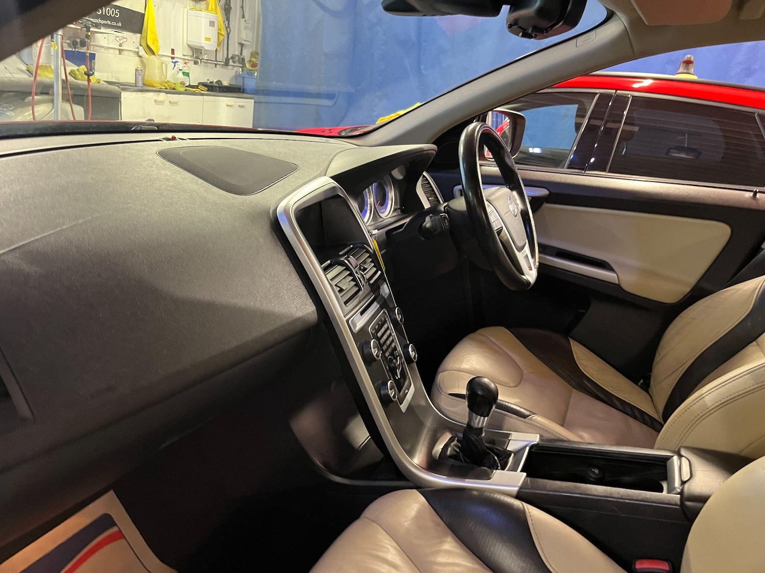 Used Volvo XC60 2011 for sale - 77455526: Photo 21