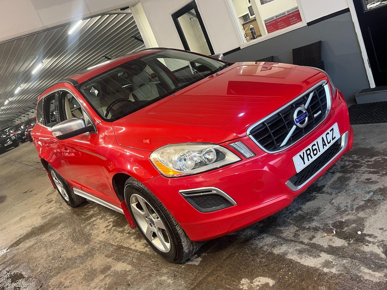 Used Volvo XC60 2011 for sale - 77455526: Photo 3