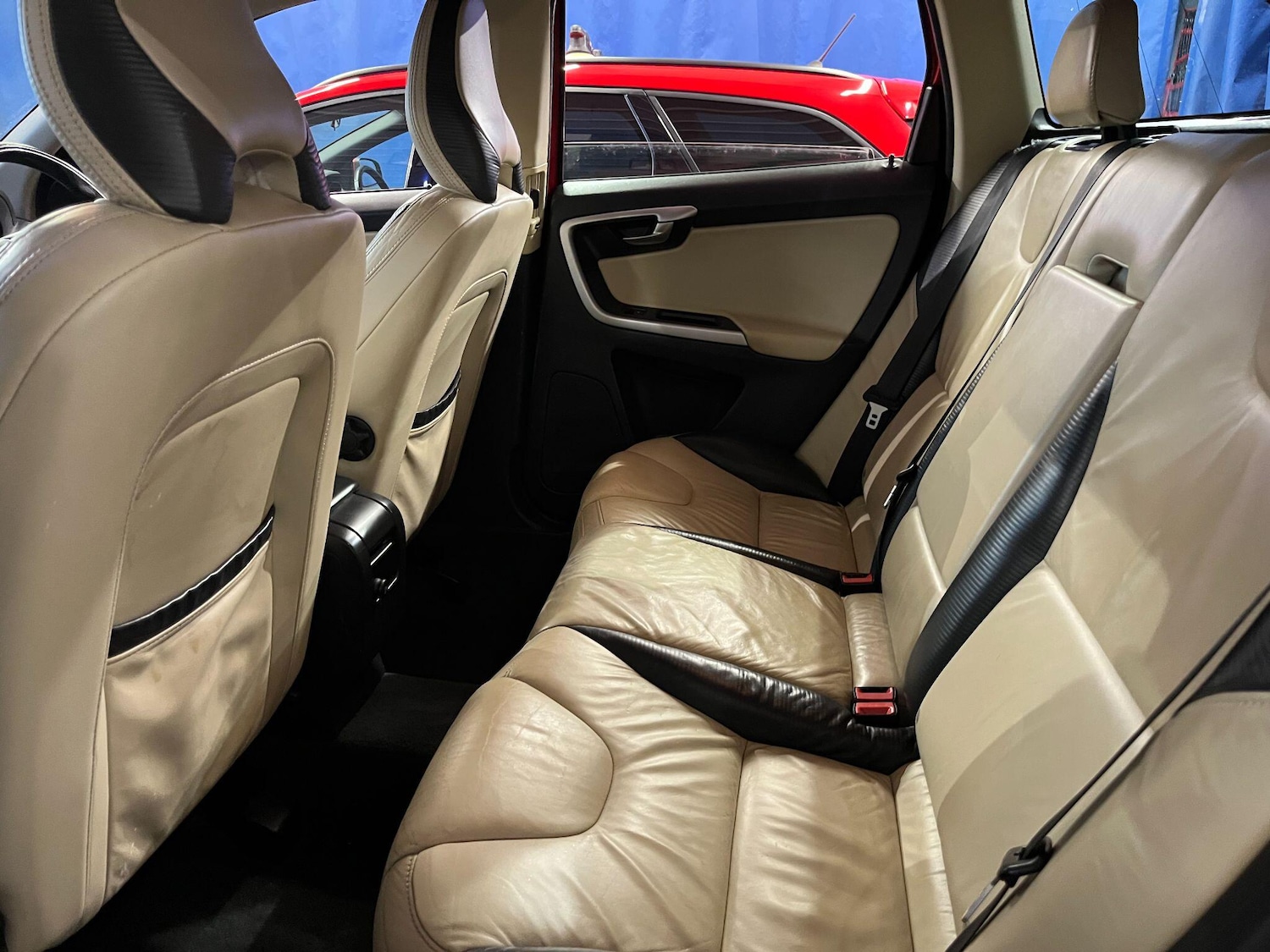 Used Volvo XC60 2011 for sale - 77455526: Photo 6