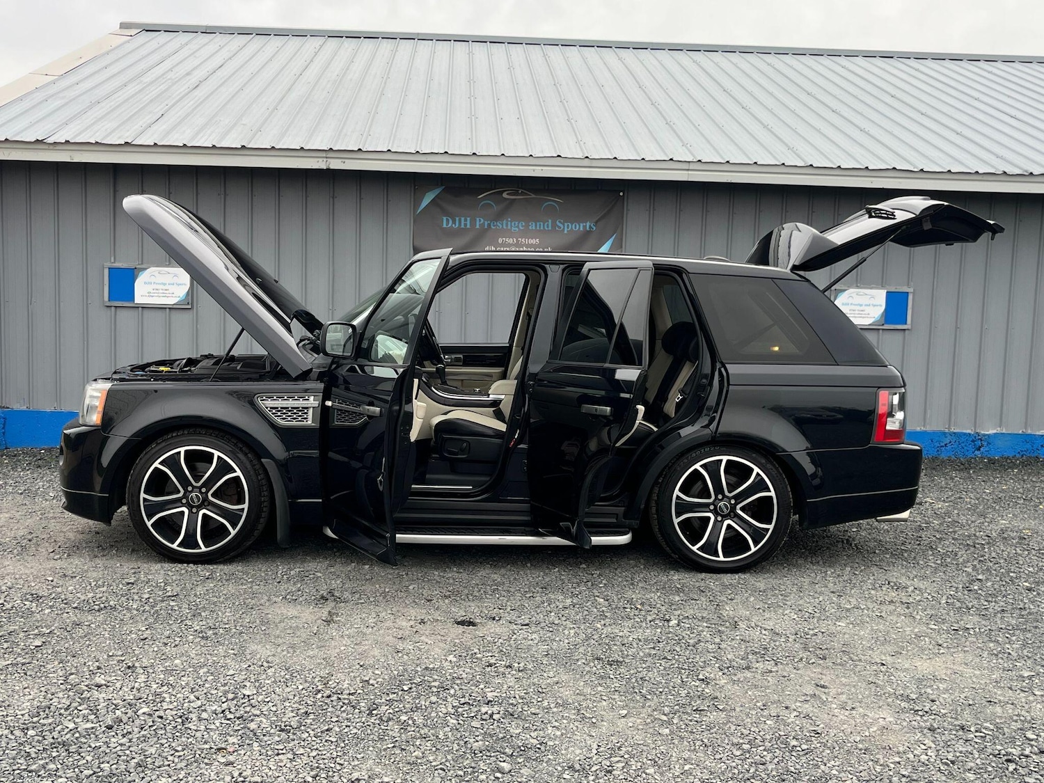 Used Land Rover Range Rover Sport 2011 for sale - 77994130: Photo 3