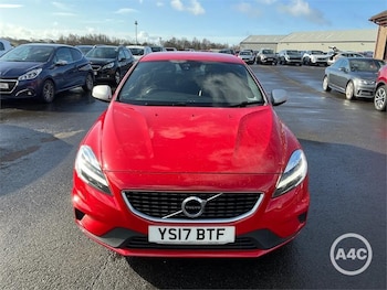 Used Volvo V40 2017 for sale - 78516334: Photo