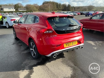 Used Volvo V40 2017 for sale - 78516334: Photo