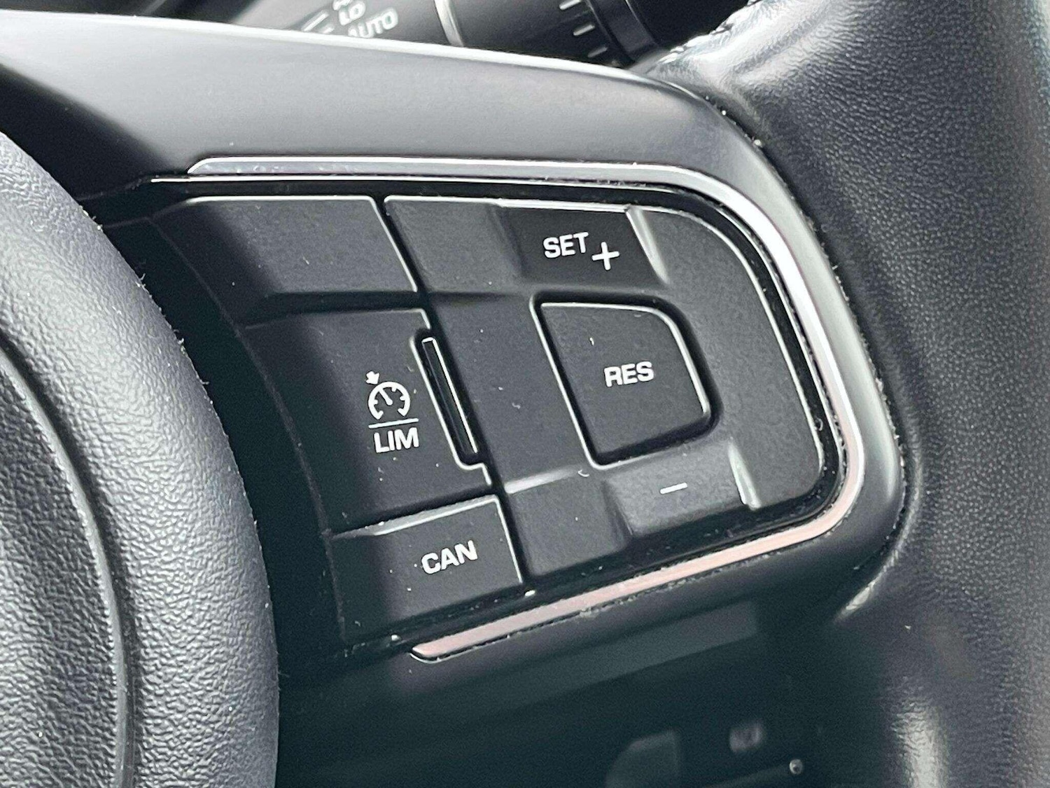 Used Jaguar E-Pace for sale - 77754308: Photo 34