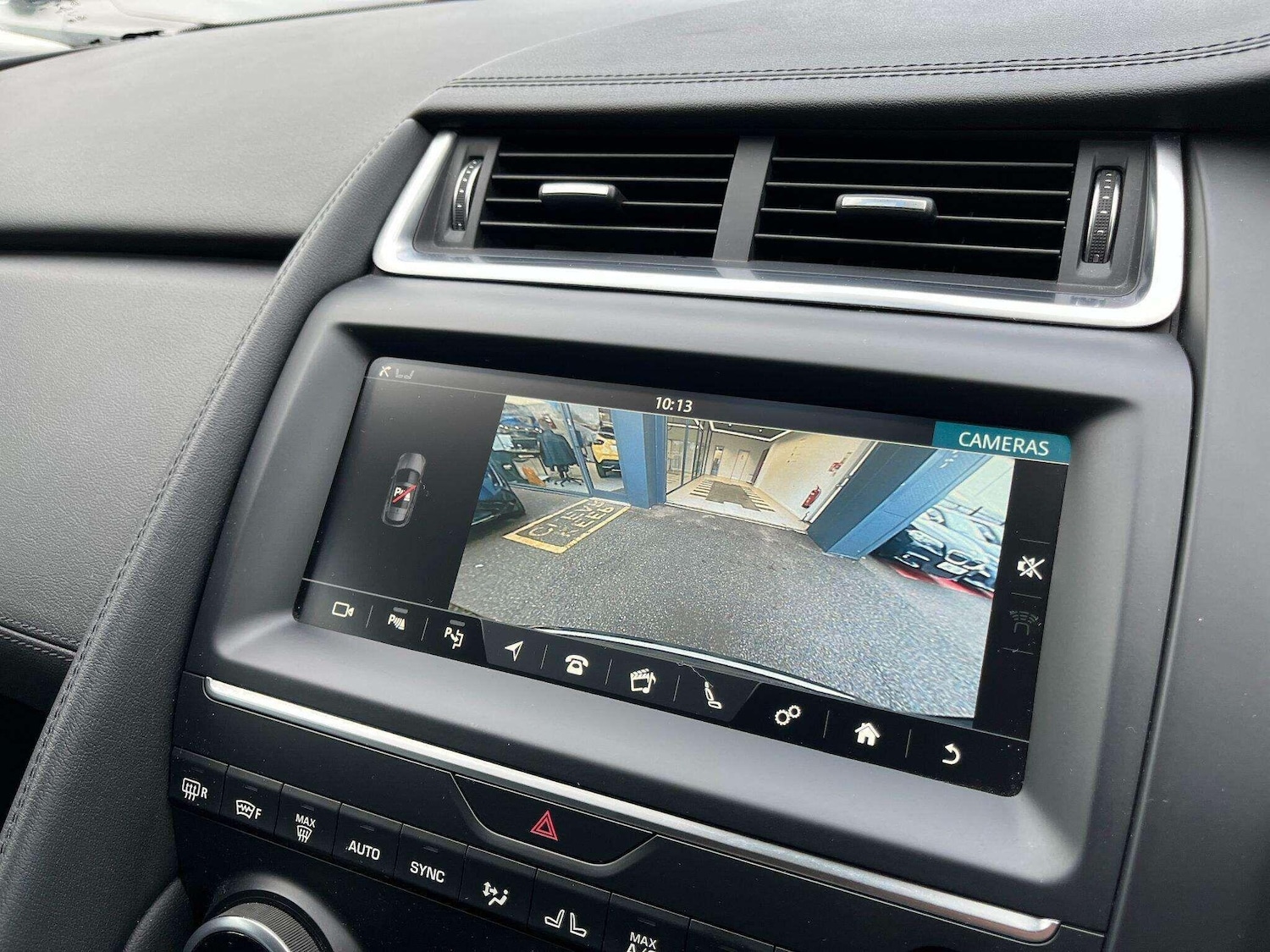 Used Jaguar E-Pace for sale - 77754308: Photo 5