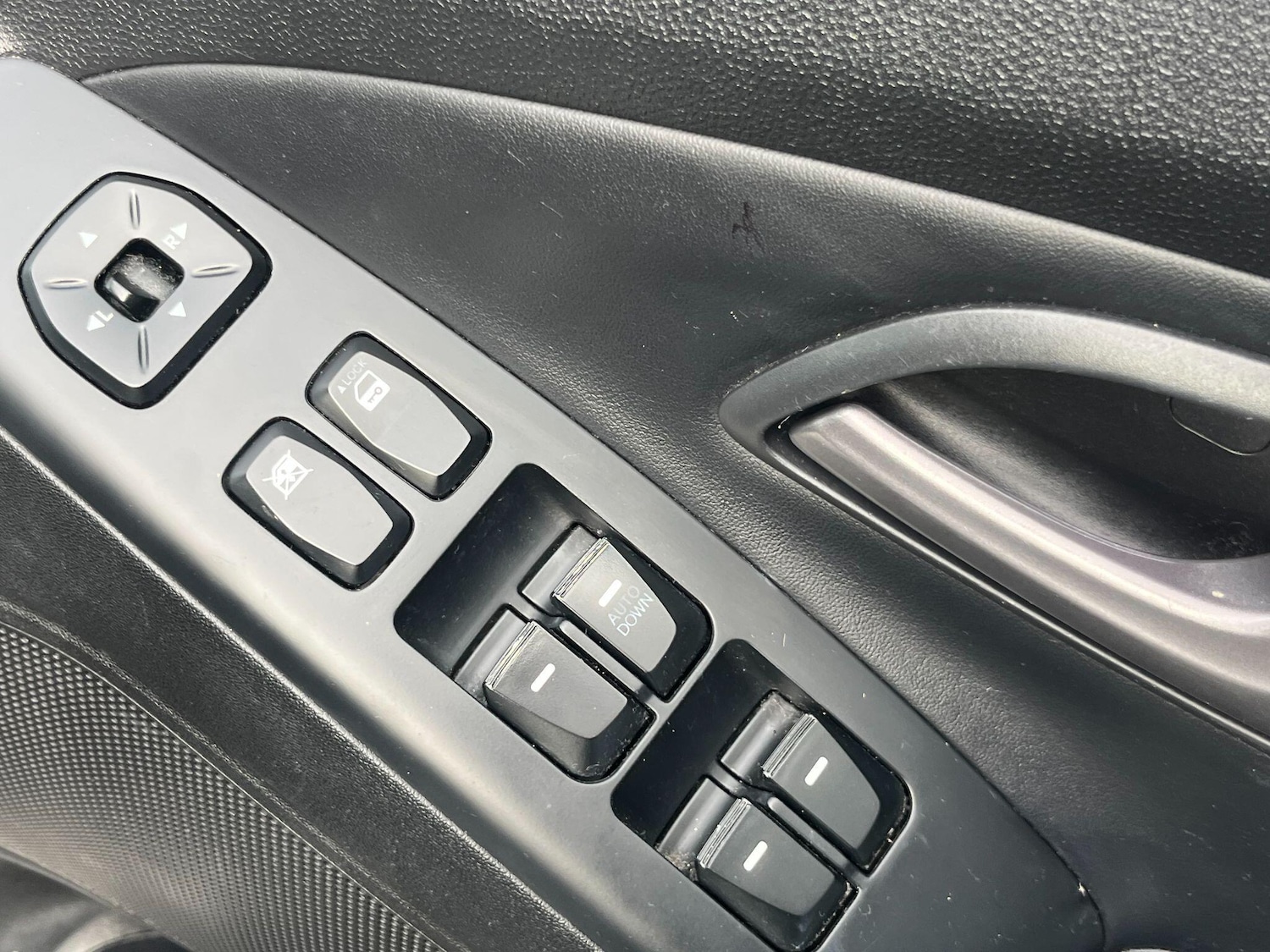 Used Hyundai Ix35 2014 for sale - 77585874: Photo 32