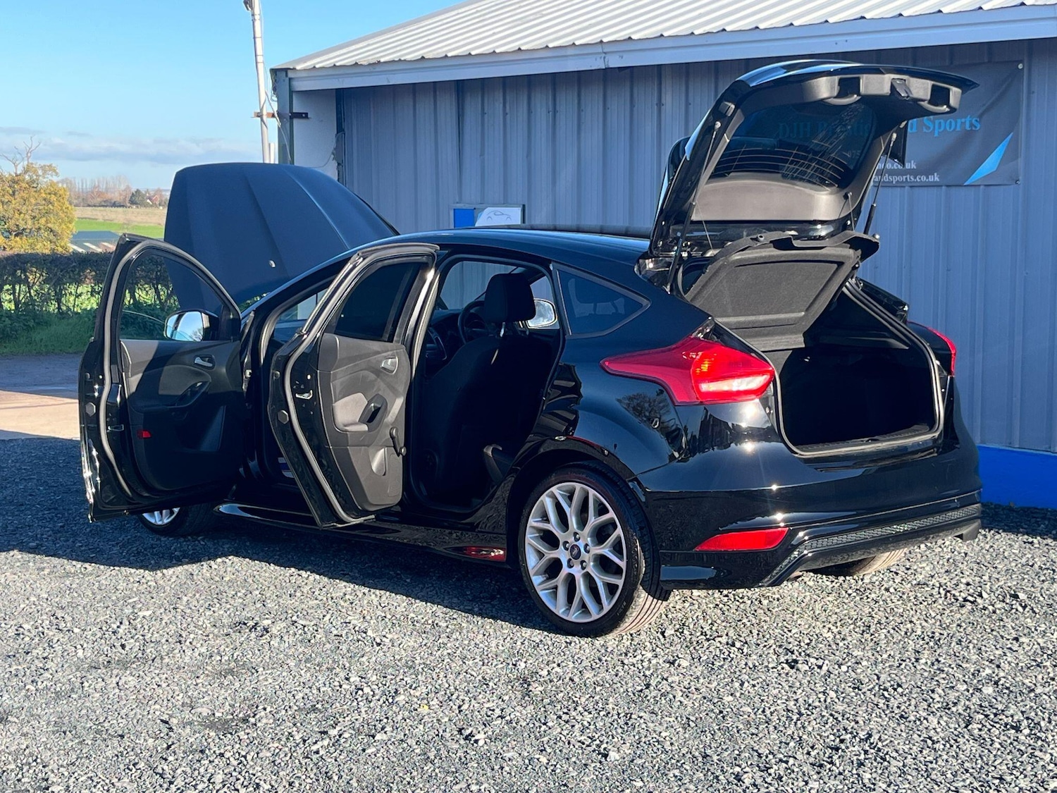 Used Ford Focus 2018 for sale - 76701020: Photo 17