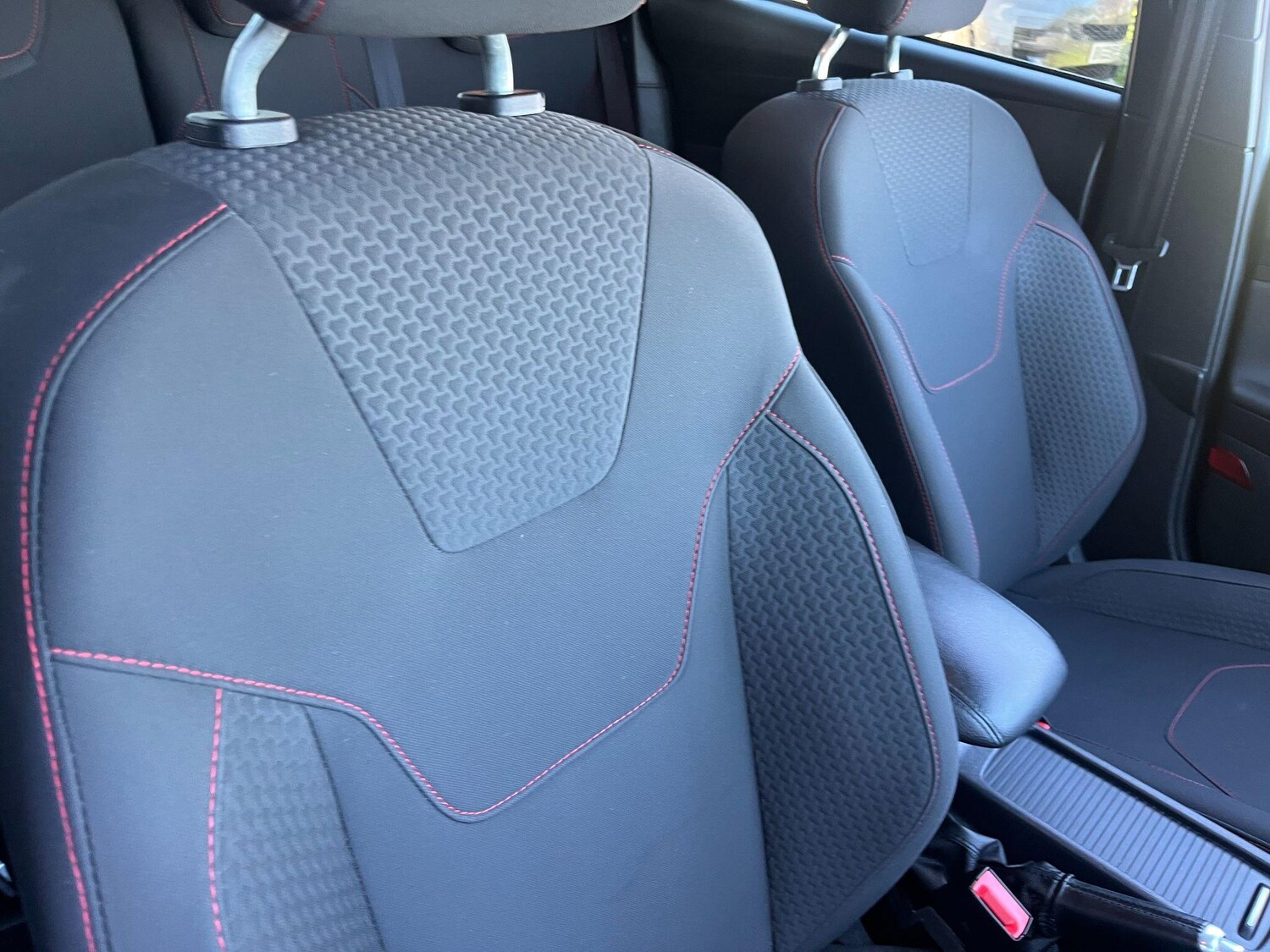 Used Ford Focus 2018 for sale - 76701020: Photo 38