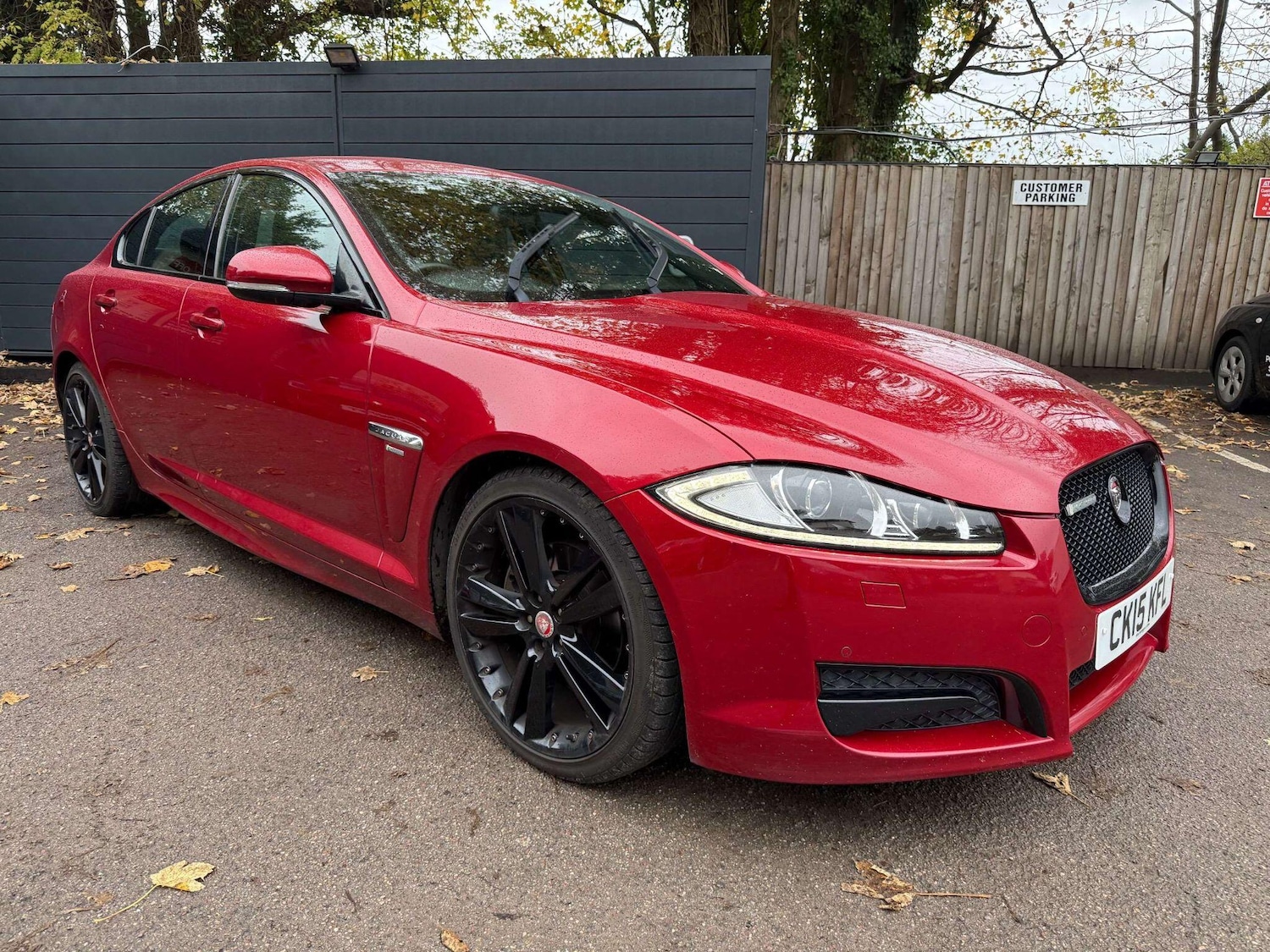 Used Jaguar XF 2015 for sale - 76538180: Photo 3