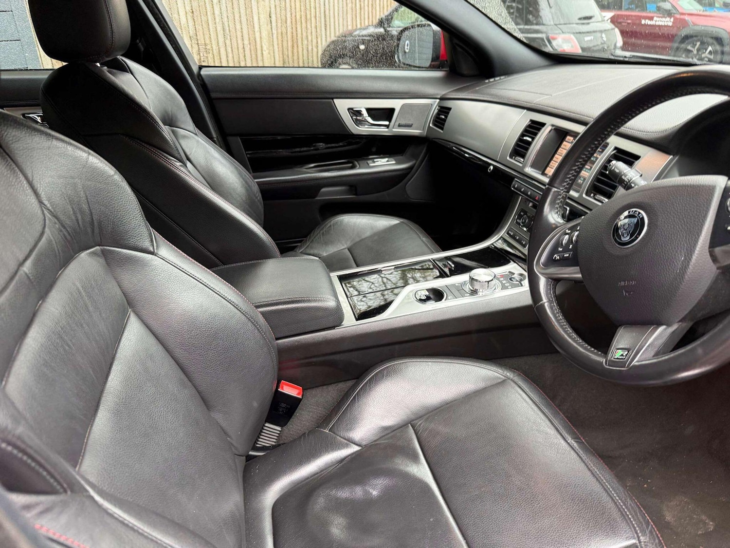 Used Jaguar XF 2015 for sale - 76538180: Photo 7