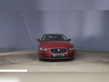 Used Jaguar XE 2016 for sale - 79132597: Photo