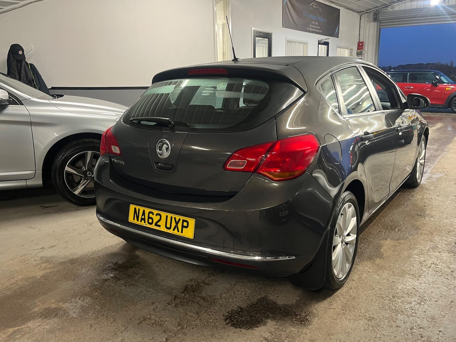 Used Vauxhall Astra 2012 for sale - 76942506: Photo 15